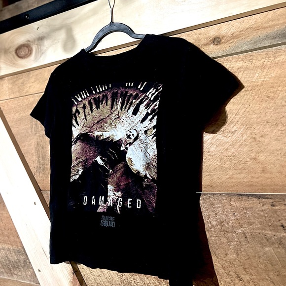 Suicide Squad Joker unisex “Damaged” Harley Quinn DC COMICS Small T shirt Black - Picture 3 of 8